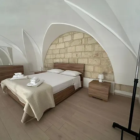 Palazzo Dei Pavoni 公寓 *