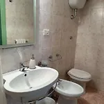 Palazzo Dei Pavoni Апартаменты *
