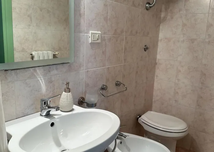 Palazzo Dei Pavoni Apartment *
