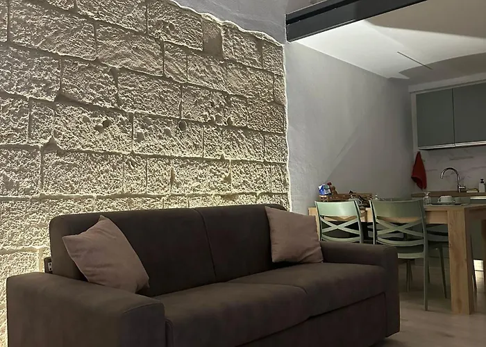 Palazzo Dei Pavoni *